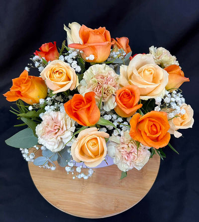Rustic-Roses-Mix-flower-arrangement-in-box-Dodomarket-delivery-Mauritius