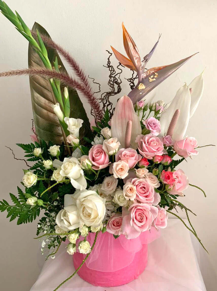 Exotic-Flowers-in-box-Secret-Garden-DodoMarket-delivery-Mauritius