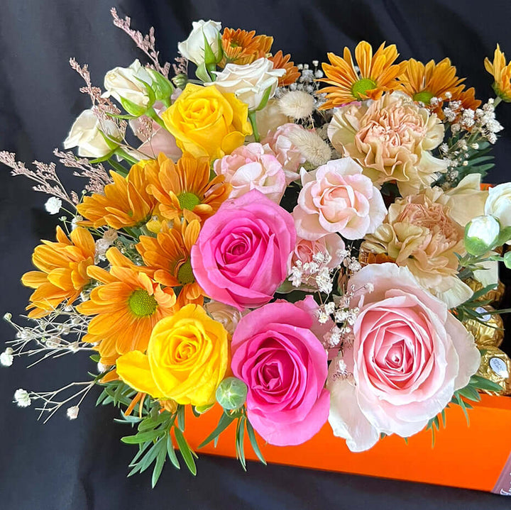 Sunshine-colorful-Bouquet-Ferrero-chocolates-Summer-vibes-Dodomarket-delivery-Mauritius