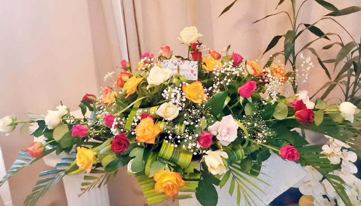 Sympathy-Funeral-Flowers-Spray-Remembrance-Dodomarket-delivery-Mauritius