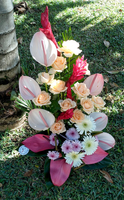 Sympathy-Funeral-Flowers-Sweet-Embrace-XLarge-grass-Dodomarket-Mauritius
