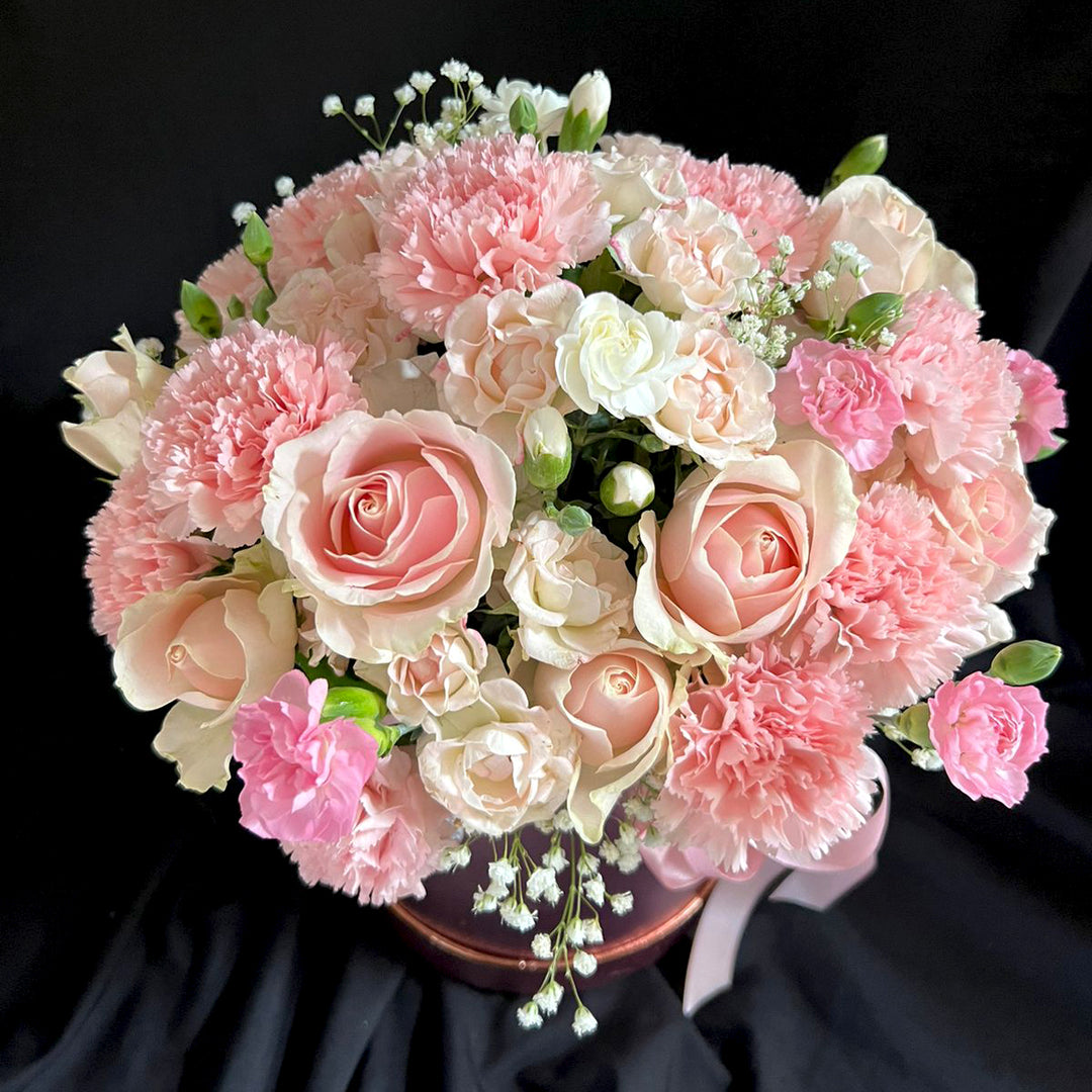 Tender-Touch-Flower-Box-XL-pink-rose-gold-box-DodoMarket-Delivery-Mauritius