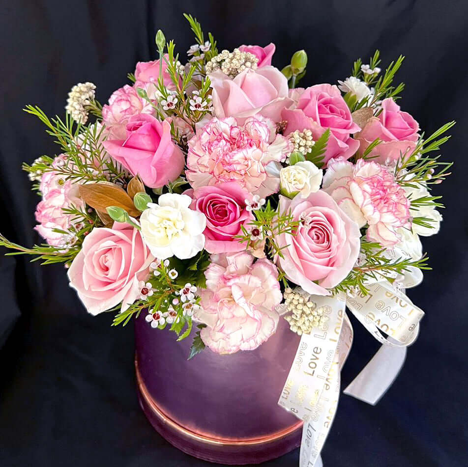 Tender-Touch-Flower-Box-in-pink-rose-gold-DodoMarket-Delivery-Mauritius