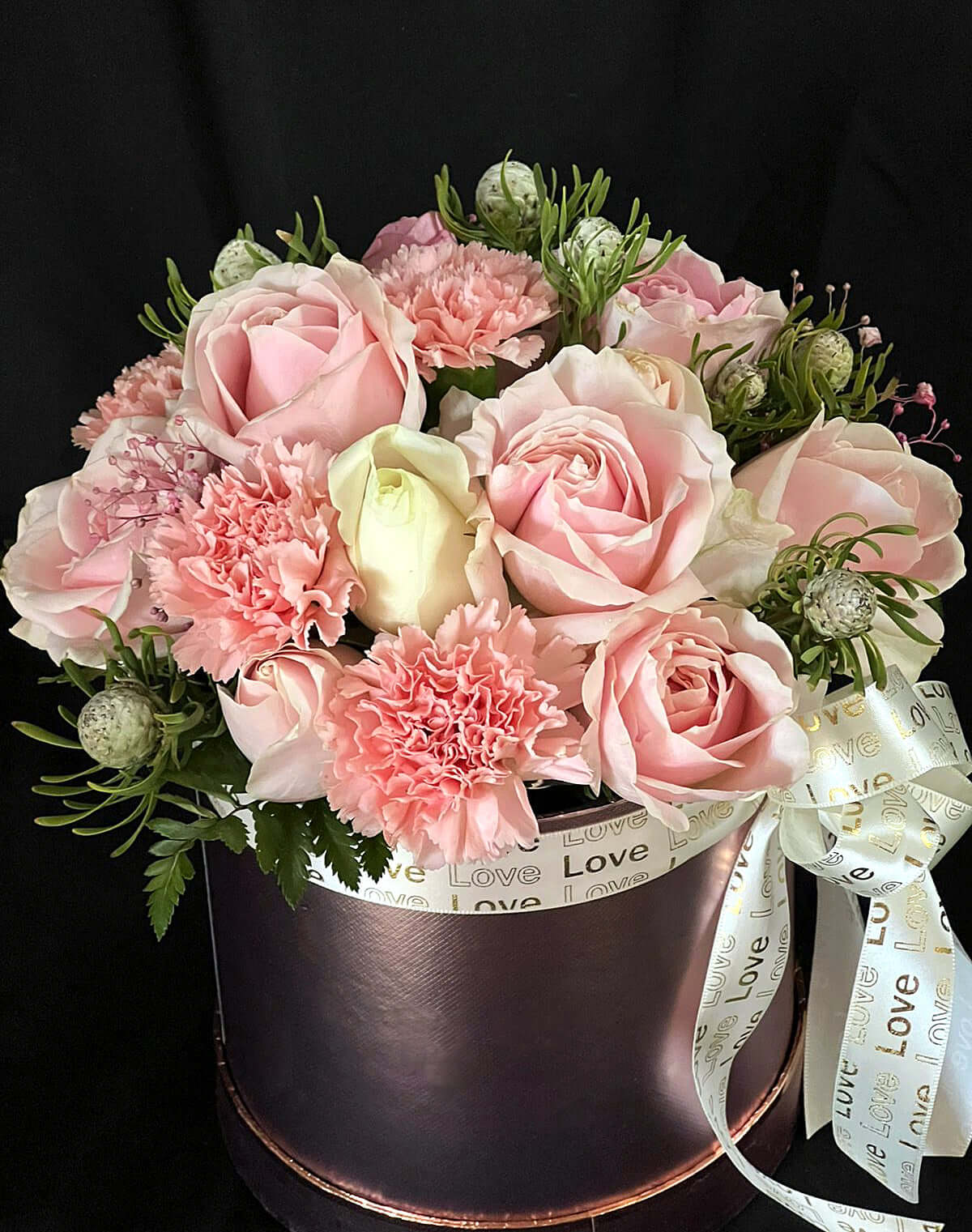 Tender-Touch-Flower-Box-pink-rose-gold-DodoMarket-Delivery-Mauritius