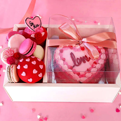 Valentines-Cakes-Hamper-Be-Mine-cookies-macarons-heart-mini-cake--DodoMarket-delivery-Mauritius