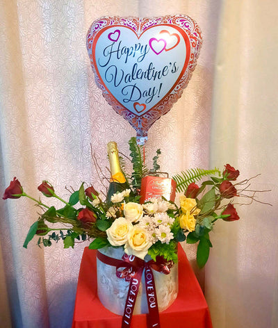 Valentines-Hamper-Box-Flowers-Champagne-Chocolates-Balloon-DodoMarket-delivery-Mauritius