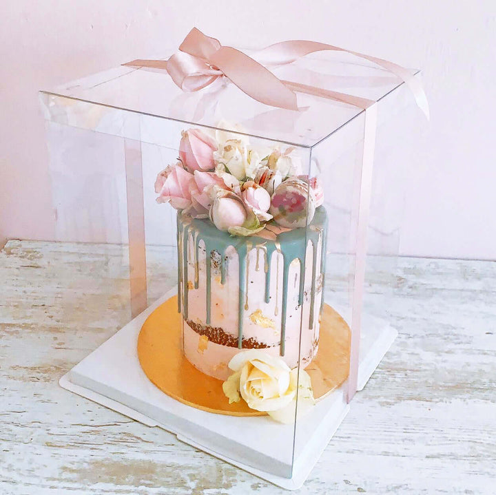 Vanilla Birthday Cake with Macarons - Dodomarket delivery Mauritius